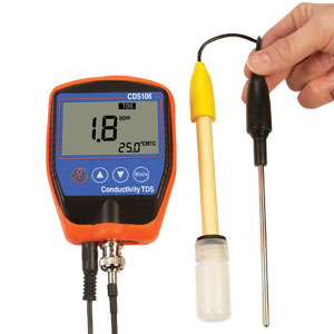 Portable Conductivity, TDS, Temperature and Salt Meter | CDS106