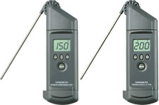 Low Cost Handheld Thermometers with Integral Probe | HH67 and HH68K